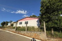 Casa com 2 quartos, 1 banheiro e 126m² de área construída