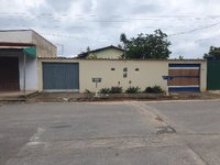 Casa com 2 quartos em Esmeraldas/MG