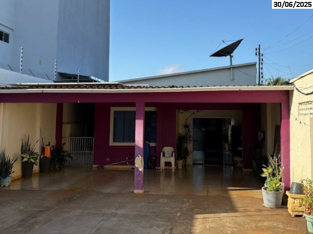 Casa com 3 quartos, 114,96m², terreno 450m²