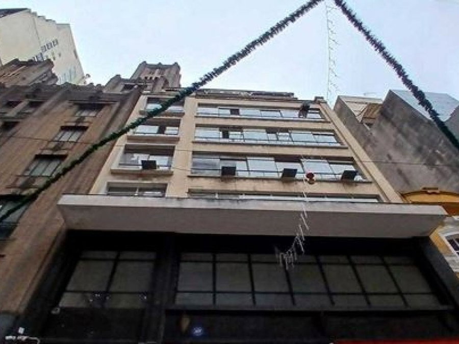 Prédio Comercial com 4.935 m² de área construída por locatário