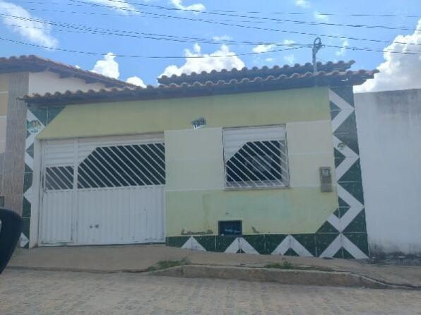 Casa com 3 quartos, 2 banheiros, 91,3m² área privativa, 1 vaga