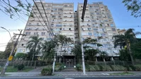 Apartamento em Porto Alegre com 168m²