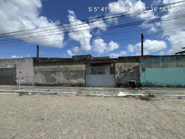 Casa com 2 quartos, 2 vagas e 60,94m² em Extremoz/RN