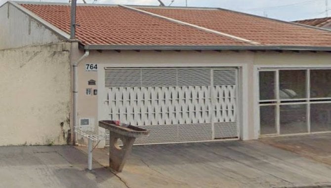 Casa com 159 m², 3 quartos, 2 banheiros, ocupada