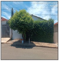 Casa com 40,28 m² em Auriflama/SP