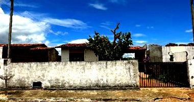 Casa residencial com 1 quarto, 1 banheiro, ocupada, 61.87m² construídos