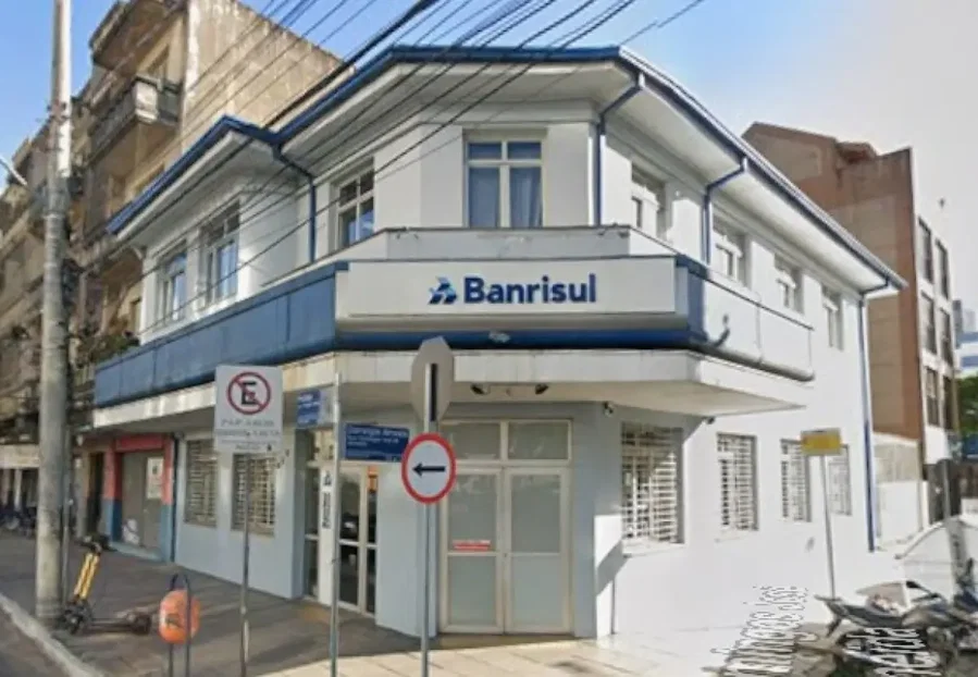 Prédio Comercial de 2 Pavimentos com 249m²