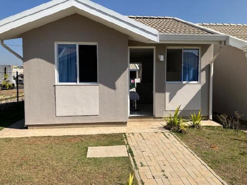 Casa em Condomínio com 2 Quartos em Iperó/SP
