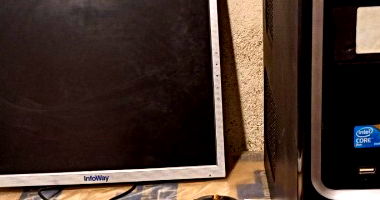 Computador Intel Core 2 Duo com Monitor e Acessórios