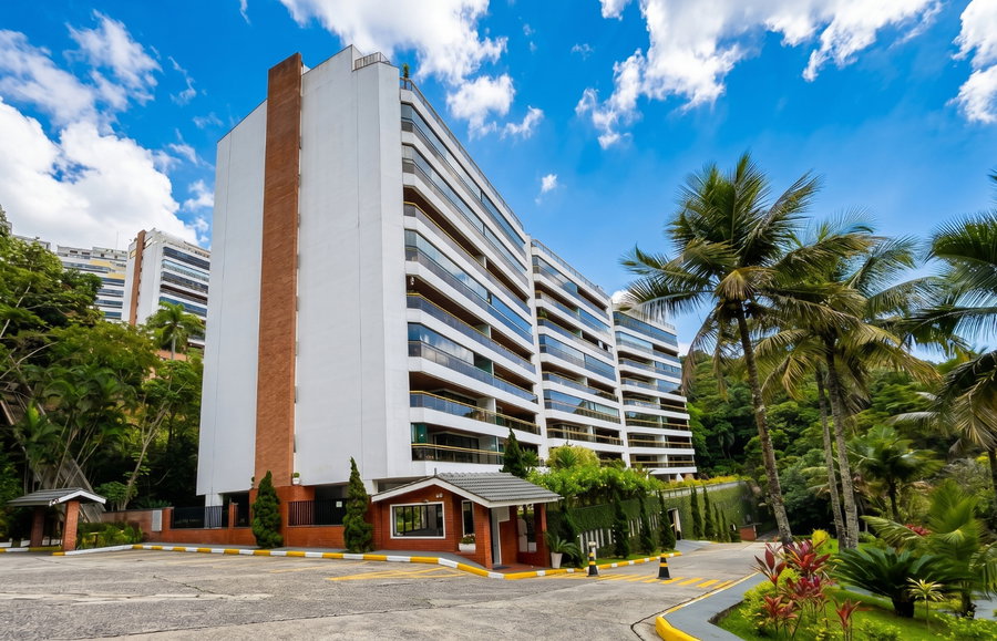 Apartamento 349m² no Edifício Sorocotuba III - Guarujá/SP