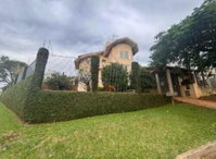 Casa Ocupada com 146m² de Área Construída