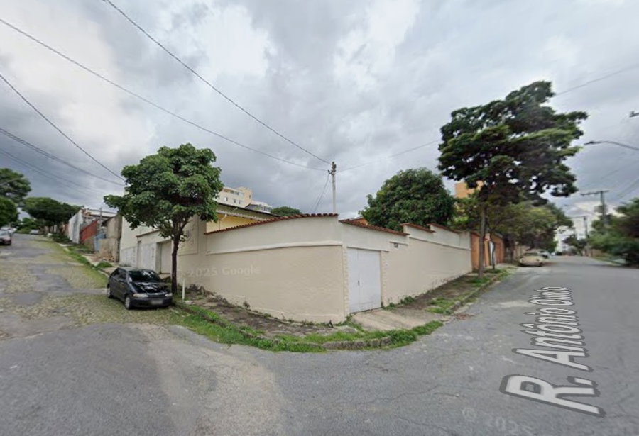Casa em Belo Horizonte com 396m² de Terreno