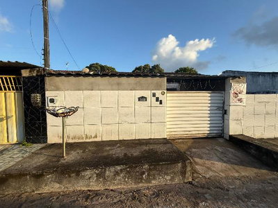 Casa com 2 quartos, 2 banheiros e 65,03 m²