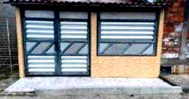 Casa aconchegante com 2 quartos, 1 banheiro e 40 m² construída, ocupada
