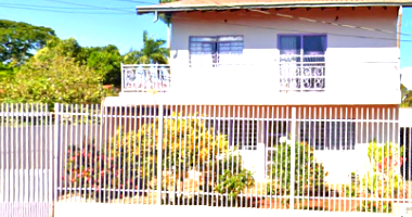 Sobrado com 180m² de área construída em Campo Grande/MS