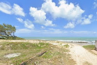 Terreno à venda, 2.367m², frente ao mar, Praia de Barreta