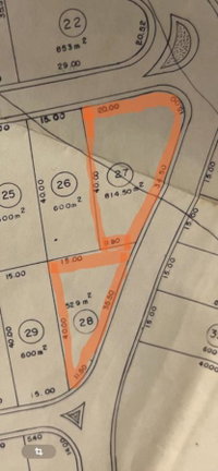 Terreno em loteamento próximo à faixa litorânea