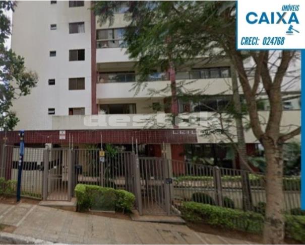 Apartamento com 3 vagas, 113m², financiável, em São Paulo