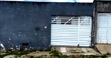 Casa 2 quartos com varanda, área construída 64,08 m², terreno 125,02 m²