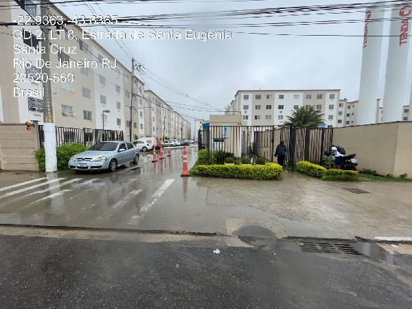 Apartamento com 2 quartos em Santa Cruz, Rio de Janeiro