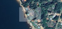 Casa com 388,8 m² construídos e 2.320 m² de terreno, ocupada