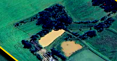 Terreno Rural com Edificações em Pouso Redondo