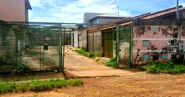 Casa 2 quartos 1 banheiro 64.48m² construída, ocupada