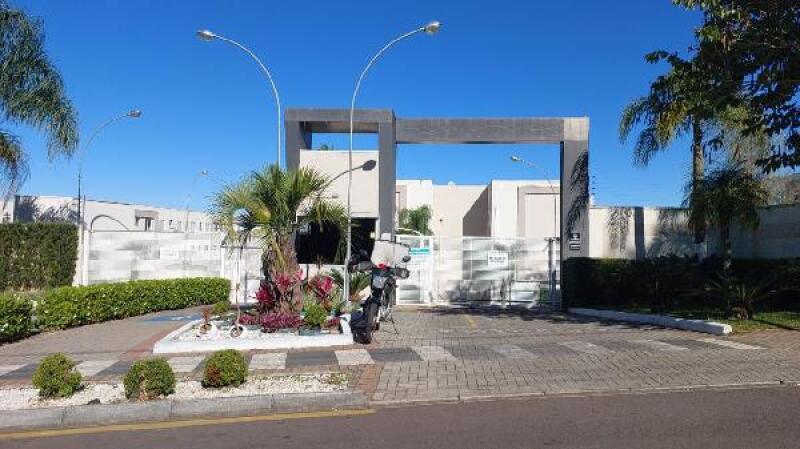 Apartamento com 2 Quartos em Araucária/PR