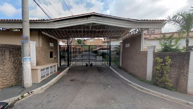 Casa em Condomínio Ocupada com 54 m² em Carapicuíba