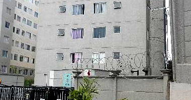 Apartamento 2 quartos, 1 banheiro, 40m² privativos, desocupado