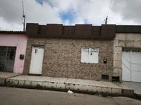 Casa com 1 quarto e 1 banheiro, 108,35 m², desocupada