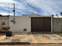 Casa com 2 Quartos e 1 Vaga em Guapó