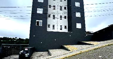 Apartamento 2 quartos com varanda, 1 vaga, 77m², desocupado