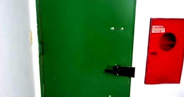 Sala comercial com 132,05 m², 2 salas, 1 banheiro, desocupada