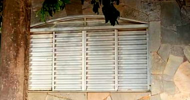 Casa Residencial com 2 Quartos e Garagem