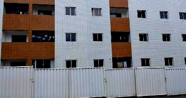 Apartamento com 2 quartos e vaga em João Pessoa/PB