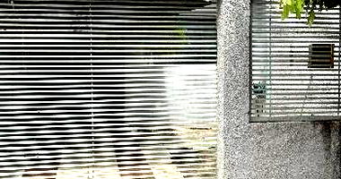 Casa em Londrina com 2 Quartos e Vaga de Garagem