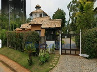 Casa em Condomínio Fechado com 177m² de Área Construída