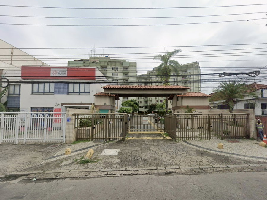 Cobertura com 3 quartos, 2 vagas e 140m² em condomínio