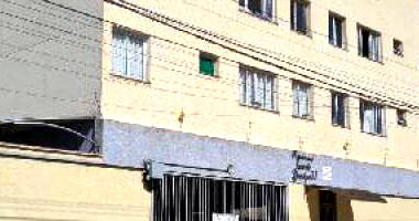 Apartamento com 2 quartos, 1 banheiro e 1 vaga