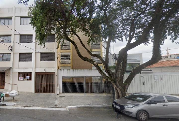 Imóvel comercial com 79,13m², 2 banheiros
