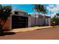 Casa espaçosa com 360,50m² de terreno e 205,00m² construída, ocupada