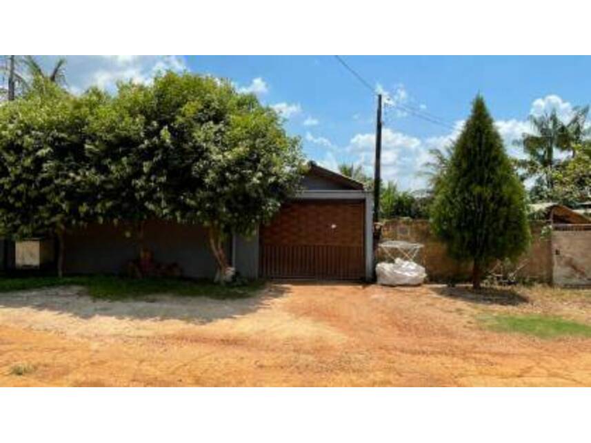 Casa de alto padrão com 236m² em Peixoto de Azevedo/MT