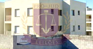 Apartamento 2 Dormitórios com Terraço em Botucatu