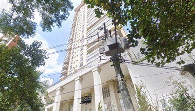 Apartamento de Alto Padrão com 5 Vagas no Morumbi