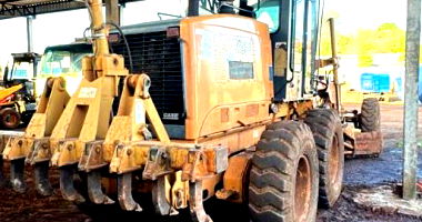 Motoniveladora Case 845 Ano 2005