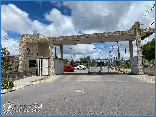 Casa com 2 quartos, 1 vaga de garagem e 93,01m² de terreno
