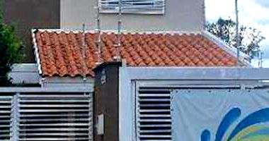 Casa espaçosa com 4 quartos, 3 banheiros e 159 m² construída, ocupada