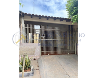 Casa aconchegante 62m² com terreno de 190m², 3ª Vara Dracena