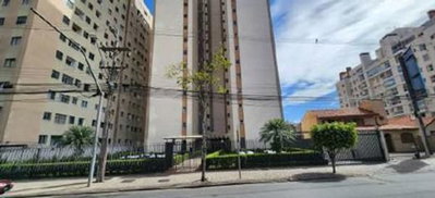 Apartamento com 171m² e vaga de garagem próximo ao Jardim Botânico